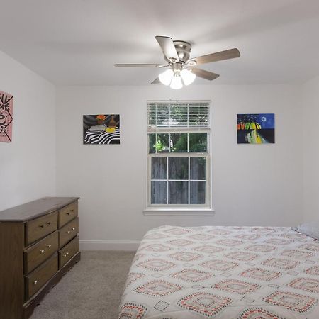 126 Lucas Street Villa San Antonio Exterior photo